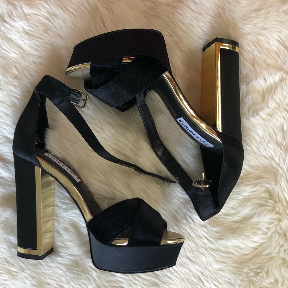 Rivers Metallic Block Heel